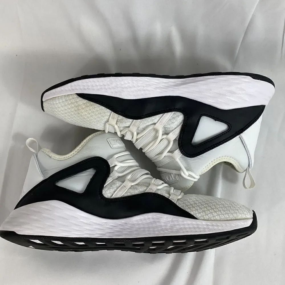 Nike Air Jordan Formula 23 “White Black” size 8.5